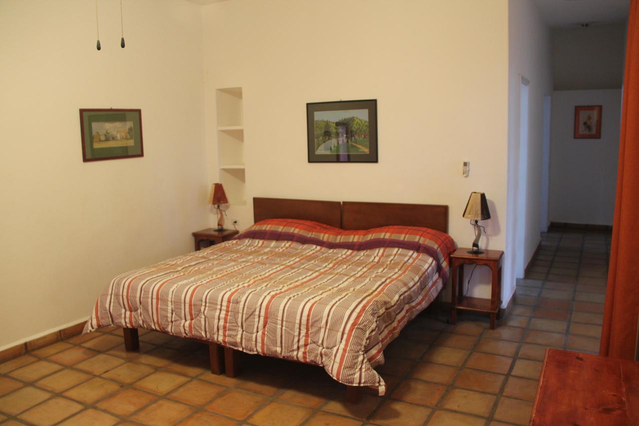 Central Bed & Breakfast ラパス エクステリア 写真